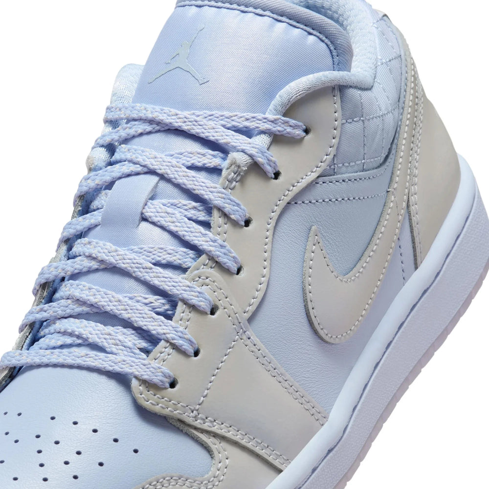 air_jordan_1_low_se_ghost_pearlized_quilt_womens_2025_7