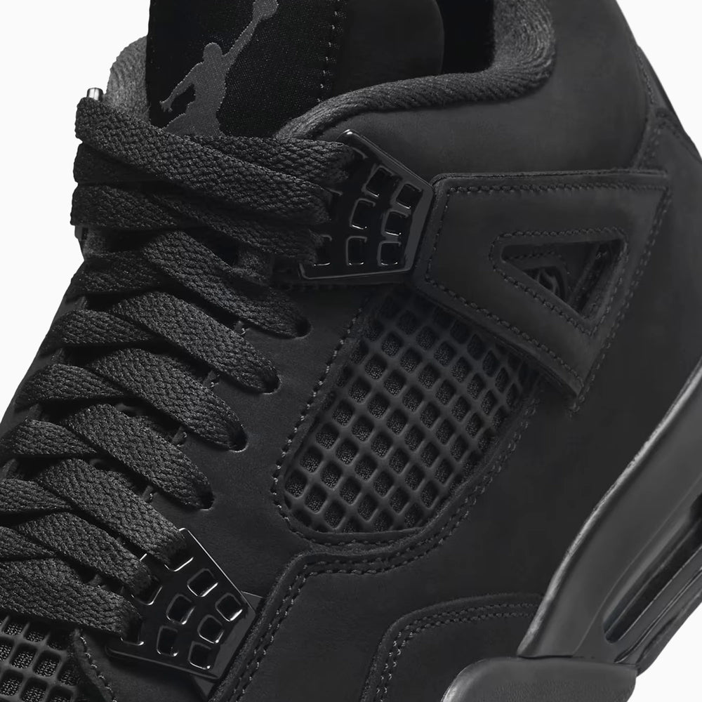 air_jordan_4_retro_black_cat_2025_7