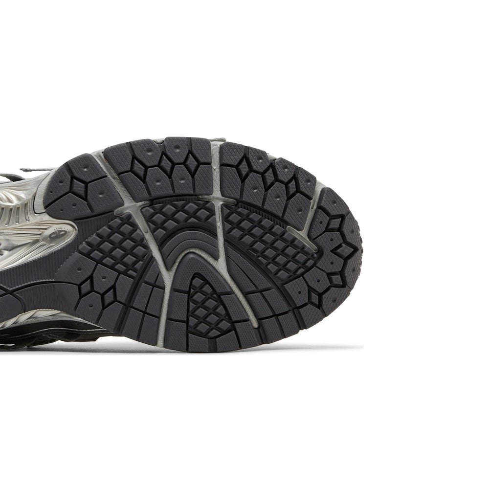 new_balance_1906a_grey_silver_metallic_2024_5