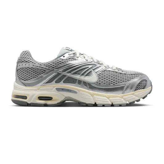 nike_air_max_moto_2k_light_smoke_grey_metallic_silver_1