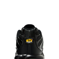 nike_air_max_plus_tn_black_green_strike_2025_7