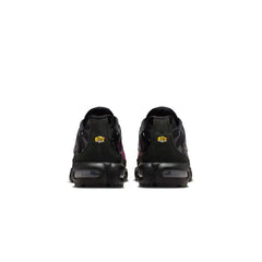nike_air_max_plus_tn_black_peony_womens_2026_4