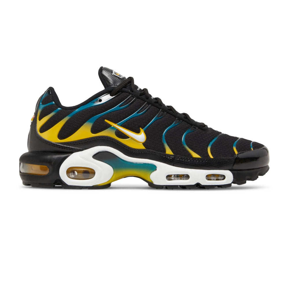nike_air_max_plus_tn_black_university_gold_spruce_1