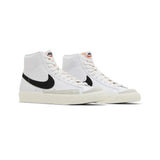 Nike-Blazer-Mid-77-Vintage-W-(New)-2
