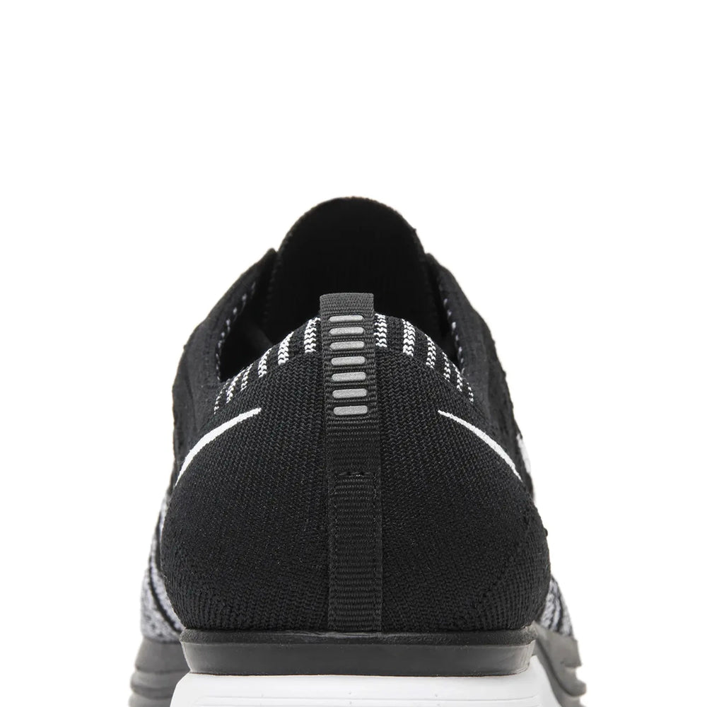 nike_flyknit_trainer_oreo_2018_7