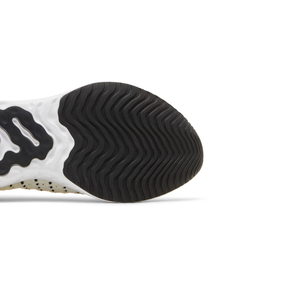 nike_react_phantom_run_flyknit_2_sail_light_bone_2022_10