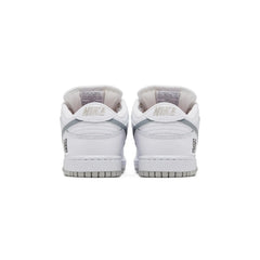 nike_sb_dunk_low_supreme_94_white_metallic_silver_2025_4