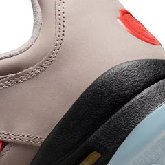 paris_saint_germain_x_air_jordan_5_retro_low_paname_2022_8